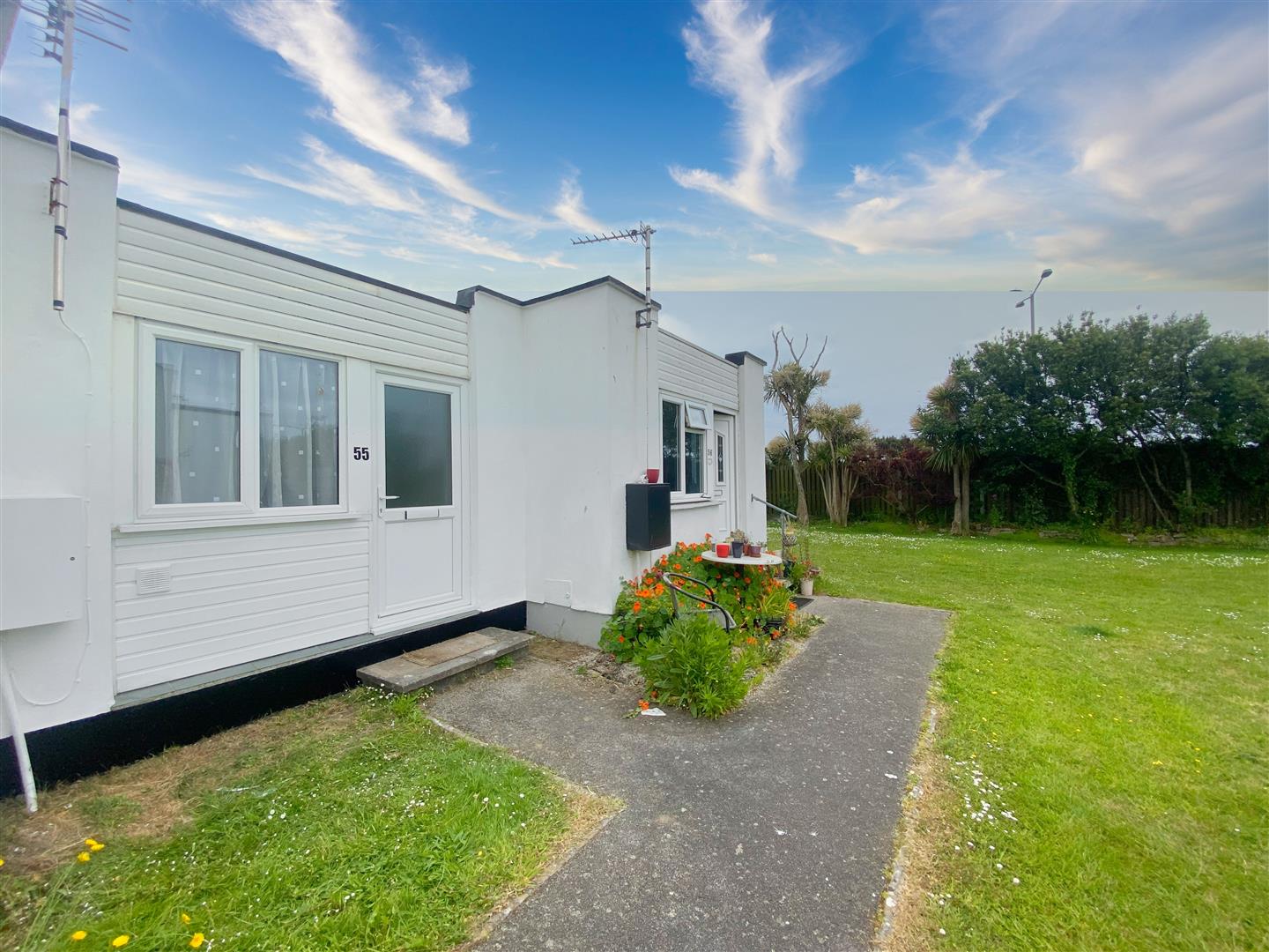 1 bedroom property for sale in Jelbert Way, Eastern Green, Penzance